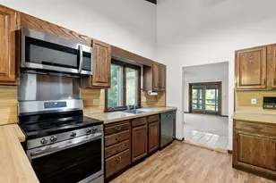 4 Tanglewood Rd, Manchester by the Sea, MA 01944 - Photo 10