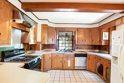 30 Arnold Place, New Bedford, MA 02740 - Photo 14