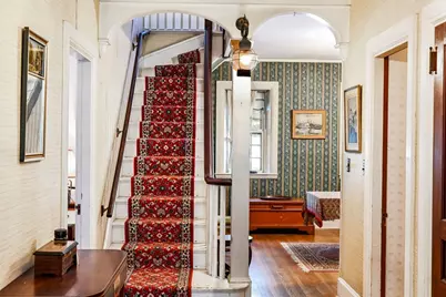 30 Arnold Place, New Bedford, MA 02740 - Photo 4