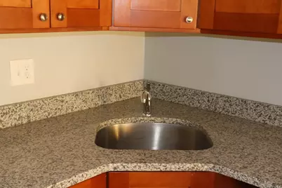 60 Broad St #1, Lynn, MA 01901 - Photo 10
