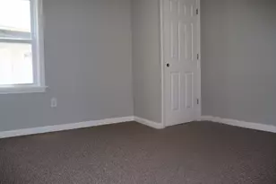 60 Broad St, Lynn, MA 01901 - Photo 12
