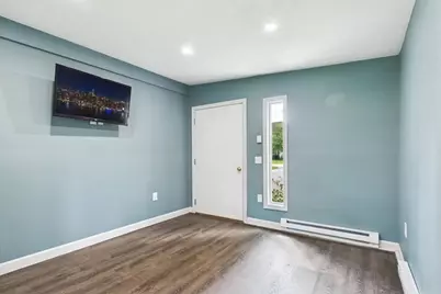 246 Thurber Ave, Attleboro, MA 02703 - Photo 10