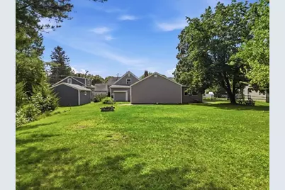 246 Thurber Ave, Attleboro, MA 02703 - Photo 14