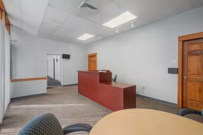 178 High St, Holyoke, MA 01040 - Photo 2