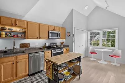 10 Red Cedar Rd #10, Mashpee, MA 02649 - Photo 8