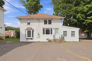 5 Noble Ave, Westfield, MA 01085 - Photo 2