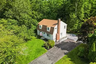 77 Briar Rd, Taunton, MA 02780 - Photo 2