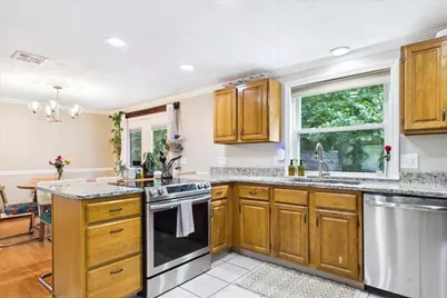 77 Briar Rd, Taunton, MA 02780 - Photo 12