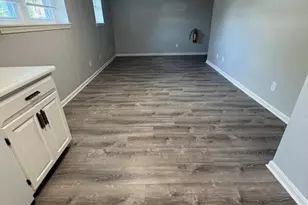 72 Cabot St, Beverly, MA 01915 - Photo 2
