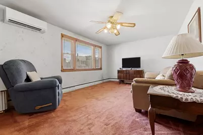 1100 Main St, Woburn, MA 01801 - Photo 12