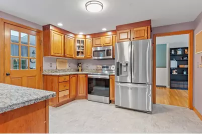 55 Dorothy Ave, Holden, MA 01520 - Photo 14