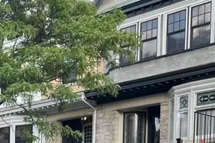 684 Washington St, Brookline, MA 02446 - Photo 1