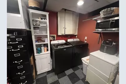 684 Washington St #1, Brookline, MA 02446 - Photo 6