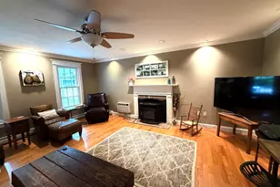 17 Fox Run Rd, Medway, MA 02053 - Photo 10