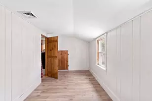 35 Walnut St, Barnstable, MA 02601 - Photo 20