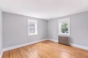35 Walnut St, Barnstable, MA 02601 - Photo 16