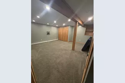 2 Fairmount Ave, Bristol, RI 02809 - Photo 16