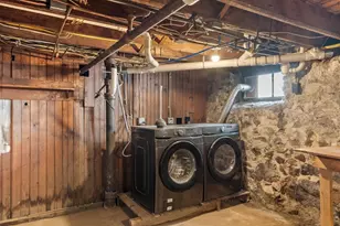 9 Glover St, Salem, MA 01970 - Photo 22