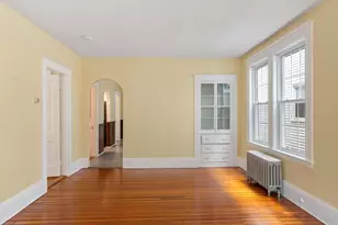 9 Glover St, Salem, MA 01970 - Photo 4