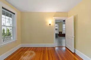 9 Glover St, Salem, MA 01970 - Photo 18