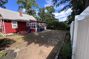 7 Globe St, Attleboro, MA 02703 - Photo 22