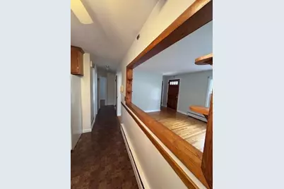 7 Globe St, Attleboro, MA 02703 - Photo 8