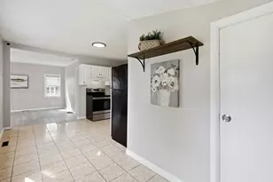 66 Upland, Springfield, MA 01104 - Photo 6