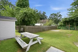 66 Upland, Springfield, MA 01104 - Photo 32