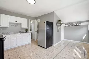 66 Upland, Springfield, MA 01104 - Photo 10