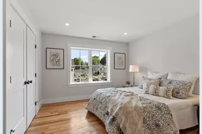 688 Westford St, Lowell, MA 01851 - Photo 28