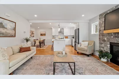 688 Westford St, Lowell, MA 01851 - Photo 20