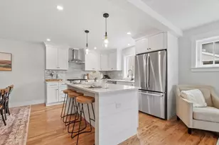 688 Westford St, Lowell, MA 01851 - Photo 14