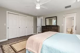 512 Ridgefield Cir, Clinton, MA 01510 - Photo 16