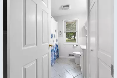 25 Glen Drive, Peabody, MA 01960 - Photo 18