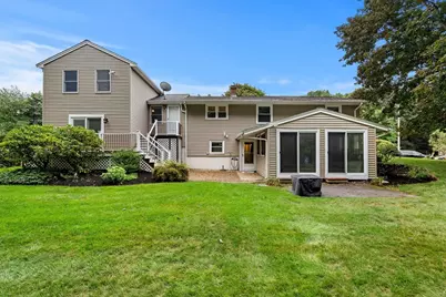 25 Glen Drive, Peabody, MA 01960 - Photo 6