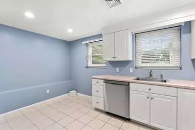 25 Glen Drive, Peabody, MA 01960 - Photo 38