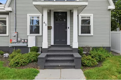 43 Standish St, Weymouth, MA 02191 - Photo 4