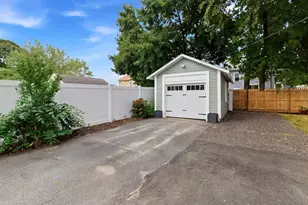 43 Standish St, Weymouth, MA 02191 - Photo 28