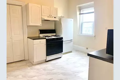 41 Monmouth St #3, Boston, MA 02128 - Photo 6