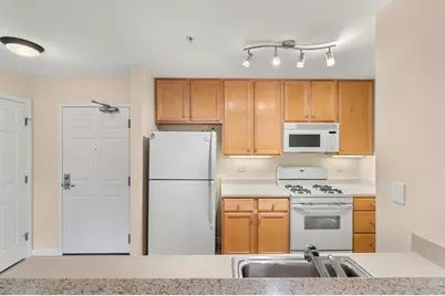 38 Village Road #614, Middleton, MA 01949 - Photo 22