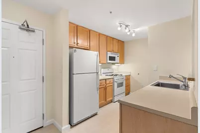 38 Village Road #614, Middleton, MA 01949 - Photo 12