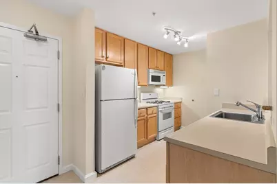 38 Village Road #614, Middleton, MA 01949 - Photo 12