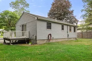 12 Winifred Ave, Worcester, MA 01602 - Photo 14