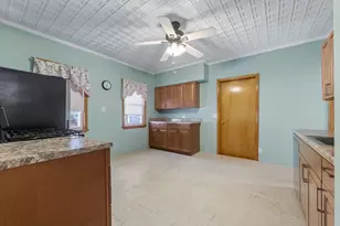 30 Ashland St, Malden, MA 02148 - Photo 8