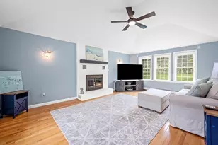 73 Minehan Ln, Marlborough, MA 01752 - Photo 10