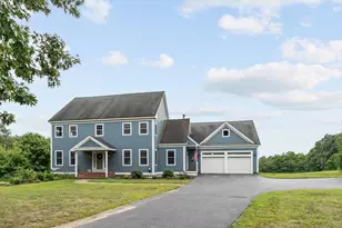 370 Sunnyhill Rd, Lunenburg, MA 01462 - Photo 2
