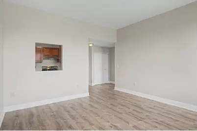 164 High St #201, Holyoke, MA 01040 - Photo 6