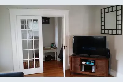 14 Beach St #1, Quincy, MA 02170 - Photo 2