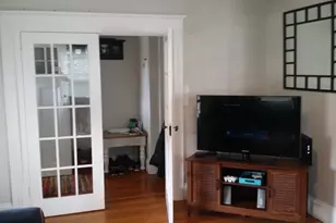 14 Beach St, Quincy, MA 02170 - Photo 2