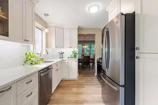70 Cannon Forge Dr, Foxboro, MA 02035 - Photo 8